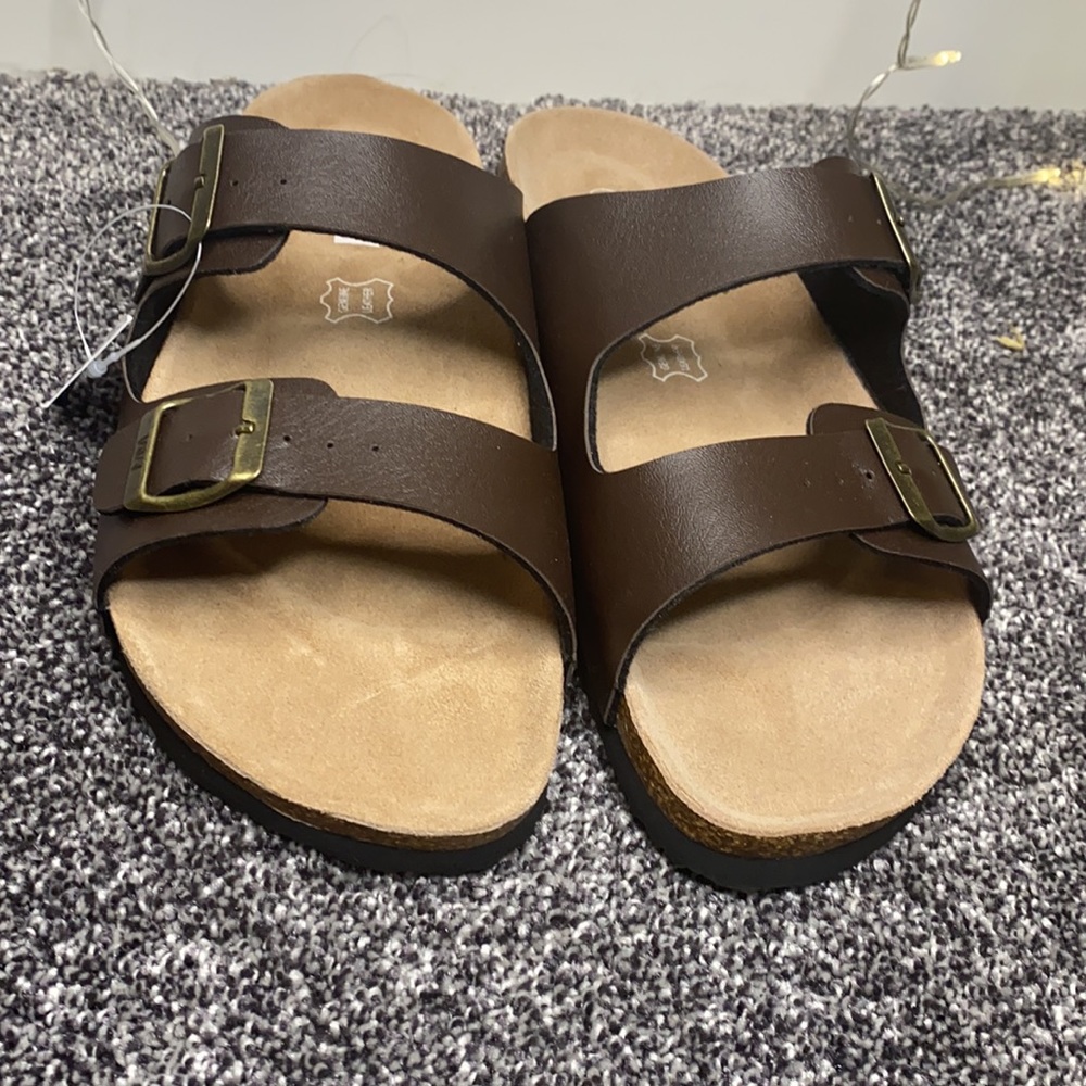 Sandals - Picture 2 of 5